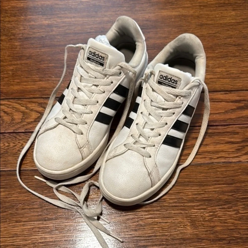 Adidas White and Black Sneakers Classic Minimalist Design